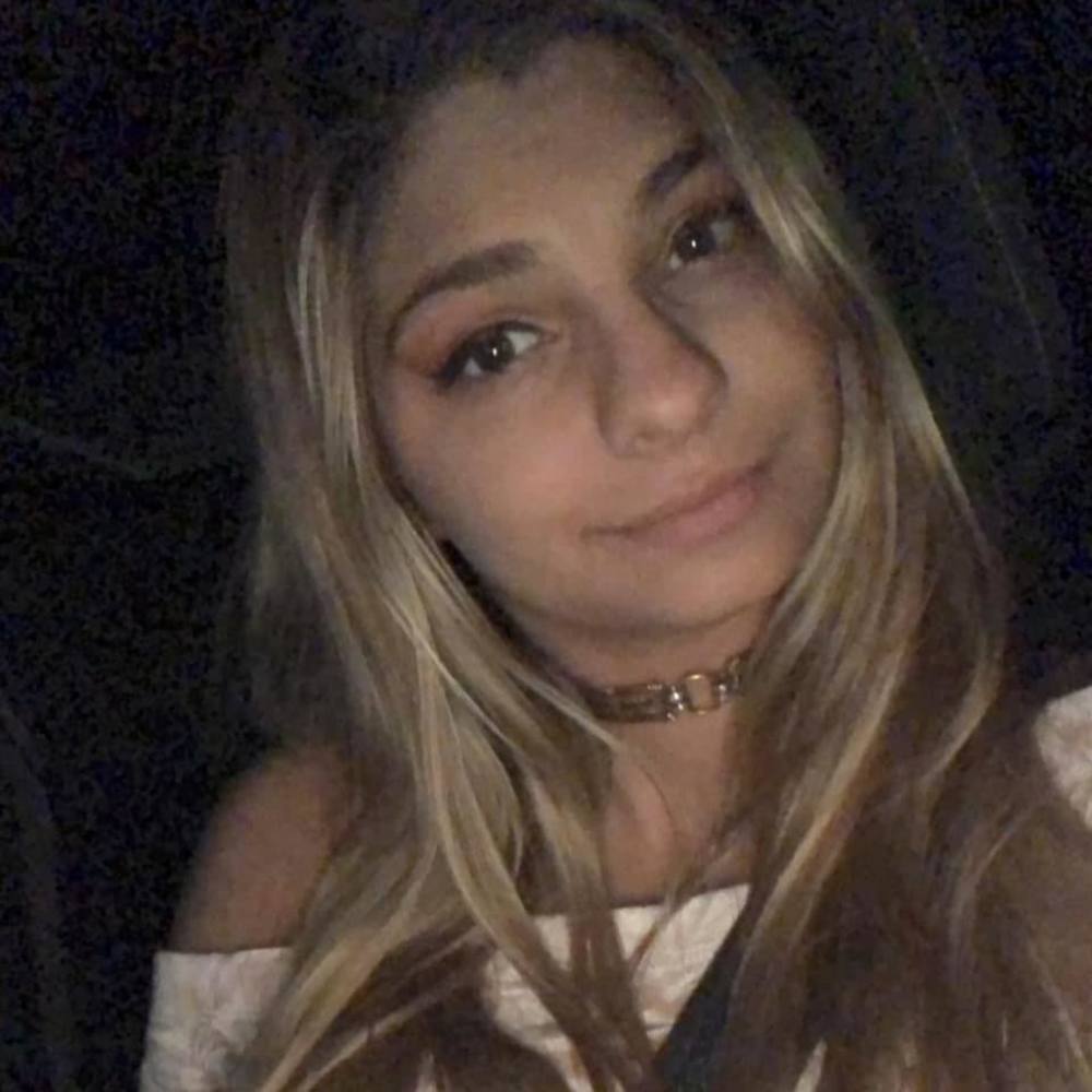 Meet your Posher, Asha